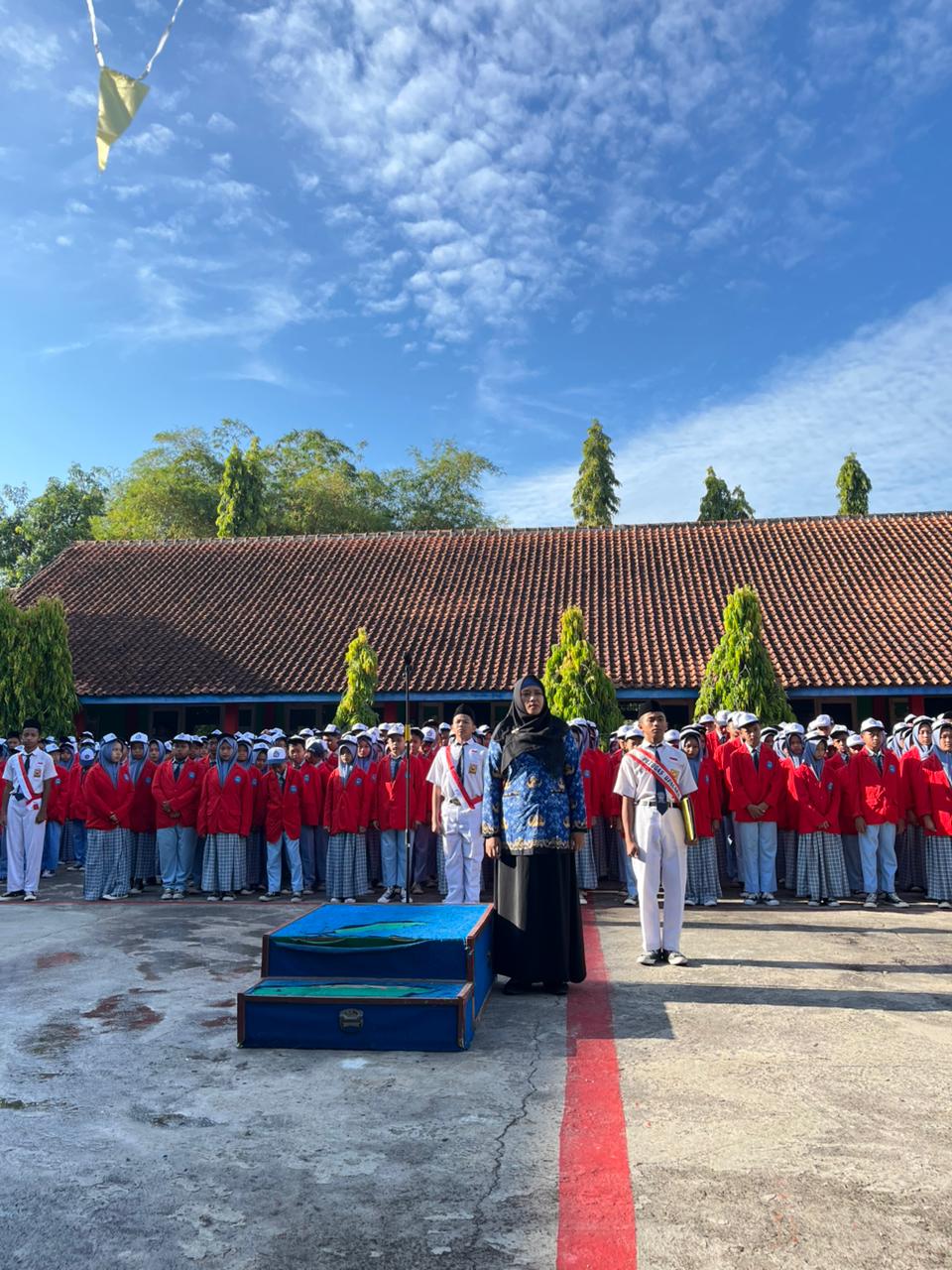 apel pagi bahasa inggris