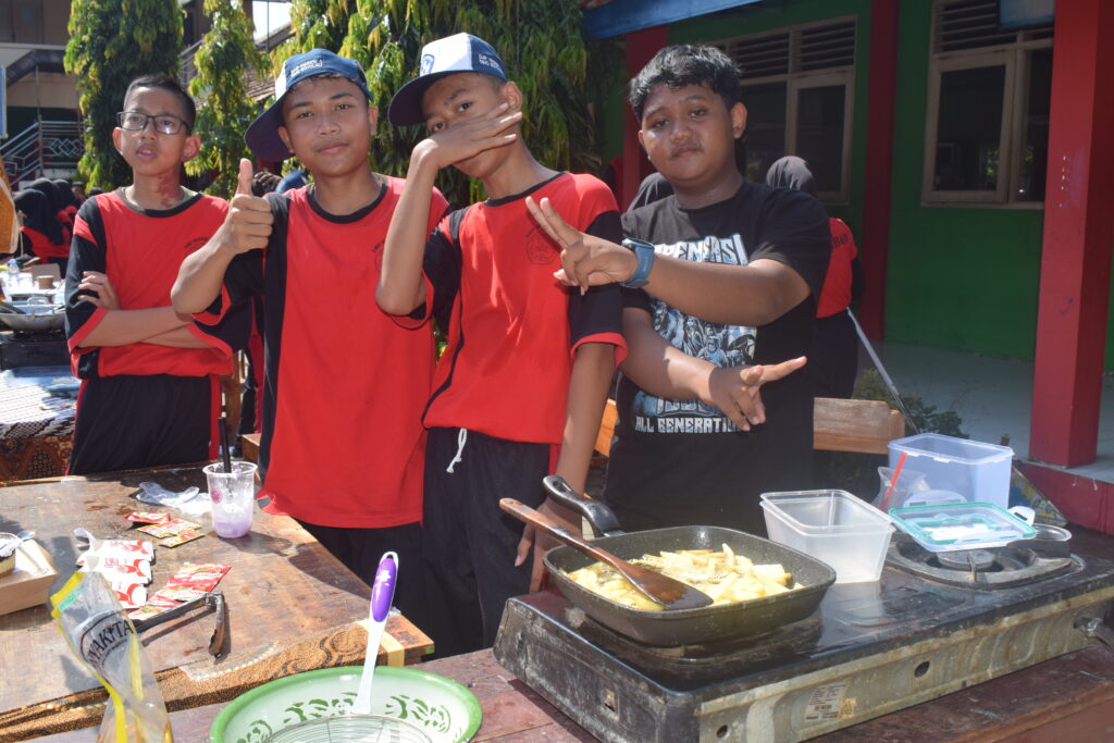 kokurikuler ubi market day 2